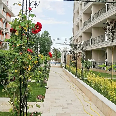 Apartment Luxury With Balcony *